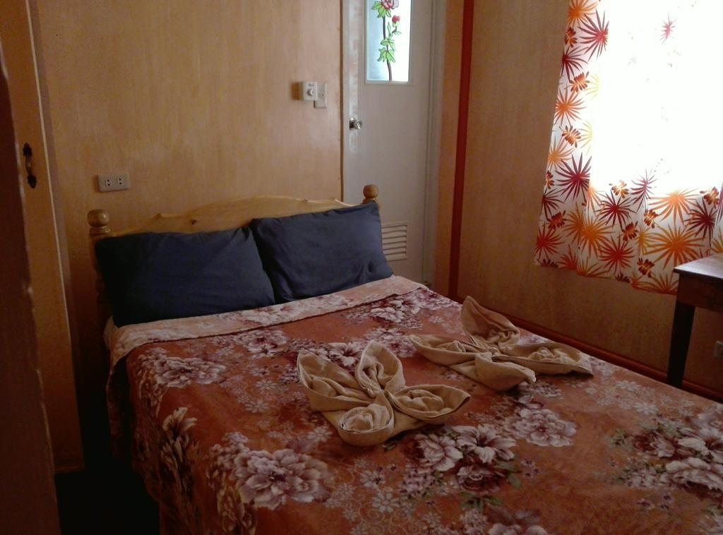 Koreen Guest House บาเนาเว ภายนอก รูปภาพ
