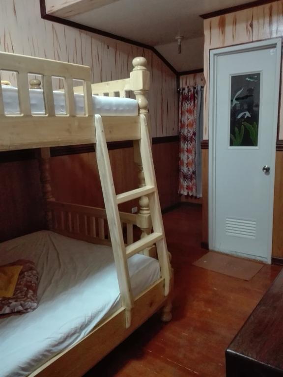 Koreen Guest House บาเนาเว ภายนอก รูปภาพ